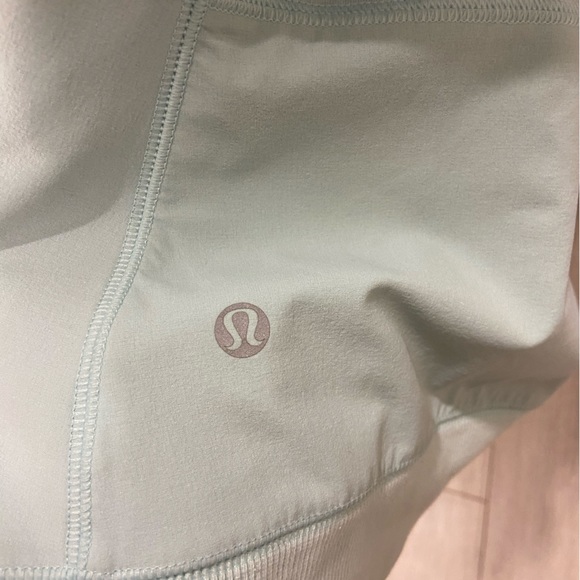 Lululemon Full Zip Scuba Size 6 In Heathered Frosty - Picture 4 of 9